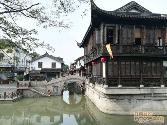 乌兰浩特市教育局召开安全工作专题部署会